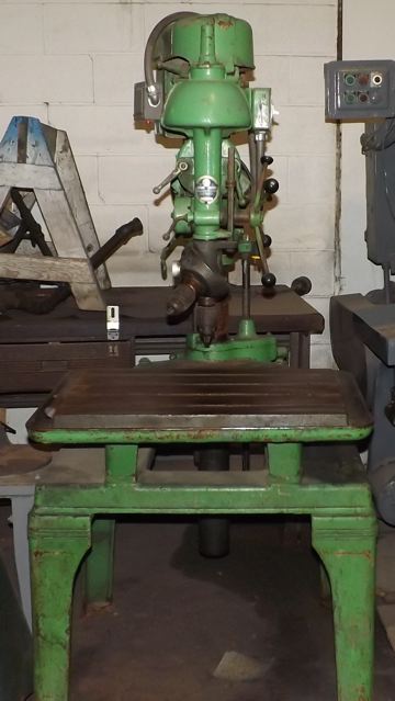 3-3/4" x 17" WALKER TURNER ... RADIAL DRILL